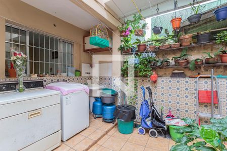 Casa para alugar com 150m², 4 quartos e 1 vaga Casa para alugar com 150m², 4 quartos e 1 vagaÁrea de Serviço