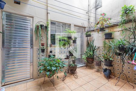 Casa para alugar com 150m², 4 quartos e 1 vaga Casa para alugar com 150m², 4 quartos e 1 vagaÁrea de Serviço