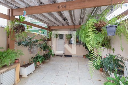 Casa para alugar com 150m², 4 quartos e 1 vaga Casa para alugar com 150m², 4 quartos e 1 vagaGaragem