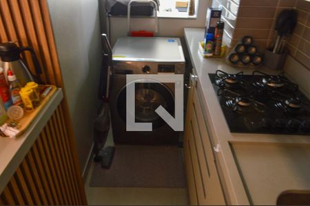 Apartamento para alugar com 75m², 2 quartos e 1 vagaÁrea de Serviço 