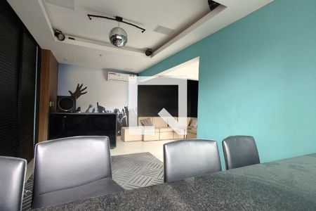 Apartamento para alugar com 75m², 2 quartos e 1 vagaÁrea comum - Salão de festas