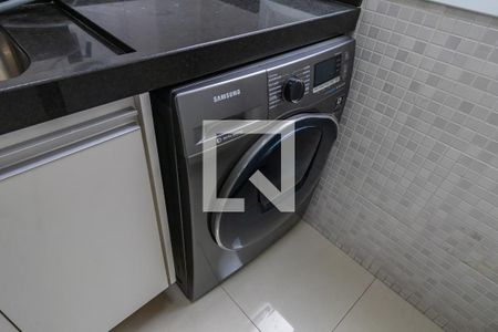 Apartamento para alugar com 72m², 2 quartos e 1 vagaÁrea de Serviço
