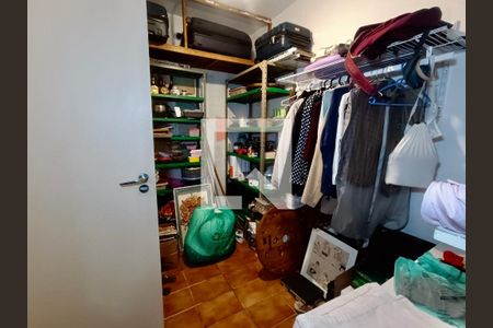 Apartamento à venda com 117m², 3 quartos e 2 vagasQuarto serviço