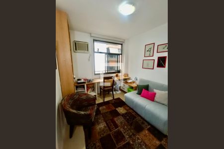 Apartamento à venda com 117m², 3 quartos e 2 vagasQuarto 1