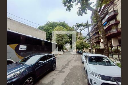 Apartamento à venda com 117m², 3 quartos e 2 vagasVista da Rua