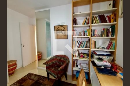 Apartamento à venda com 117m², 3 quartos e 2 vagasQuarto 1