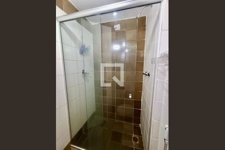 Apartamento à venda com 117m², 3 quartos e 2 vagasBanheiro social