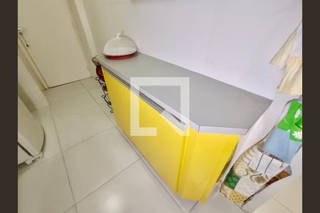 Apartamento à venda com 117m², 3 quartos e 2 vagasBanheiro social