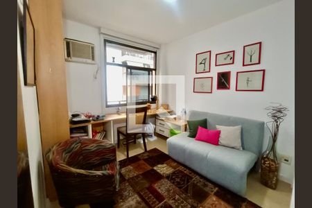 Apartamento à venda com 117m², 3 quartos e 2 vagasQuarto 1