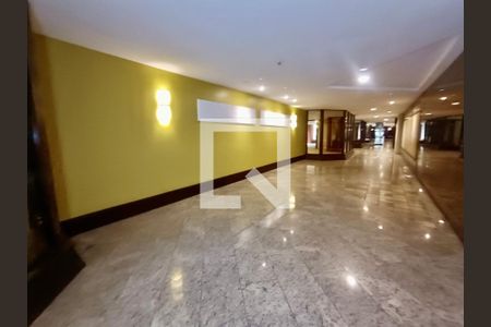 Apartamento à venda com 117m², 3 quartos e 2 vagasPortaria