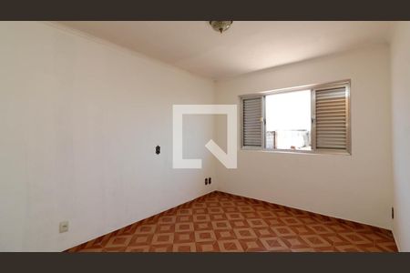 Casa para alugar com 290m², 4 quartos e 8 vagas Casa para alugar com 290m², 4 quartos e 8 vagasQuarto 3