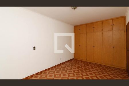 Casa para alugar com 290m², 4 quartos e 8 vagas Casa para alugar com 290m², 4 quartos e 8 vagasQuarto 2