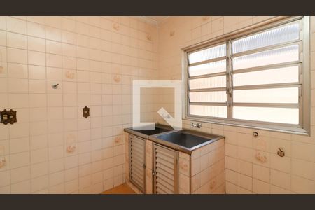 Casa para alugar com 290m², 4 quartos e 8 vagas Casa para alugar com 290m², 4 quartos e 8 vagasÁrea de Serviço