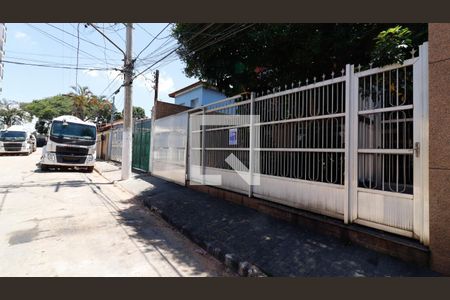 Casa para alugar com 290m², 4 quartos e 8 vagas Casa para alugar com 290m², 4 quartos e 8 vagasFachada e plaquinha