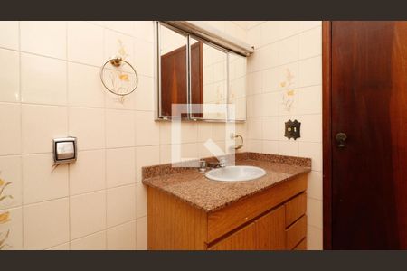 Casa para alugar com 290m², 4 quartos e 8 vagas Casa para alugar com 290m², 4 quartos e 8 vagasBanheiro 2