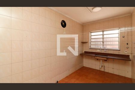 Casa para alugar com 290m², 4 quartos e 8 vagas Casa para alugar com 290m², 4 quartos e 8 vagasCozinha
