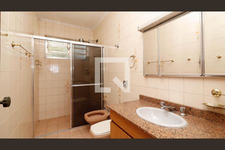 Casa para alugar com 290m², 4 quartos e 8 vagas Casa para alugar com 290m², 4 quartos e 8 vagasBanheiro 2