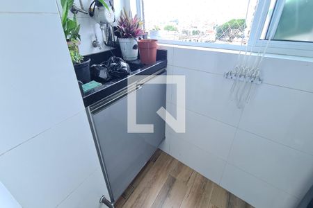 Apartamento à venda com 62m², 2 quartos e 1 vaga Apartamento à venda com 62m², 2 quartos e 1 vagaÁrea de Serviço