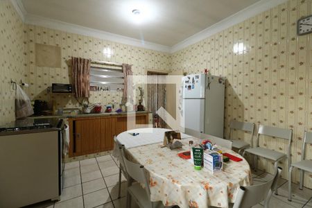 Casa à venda com 150m², 3 quartos e 4 vagasCozinha