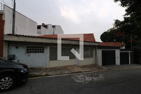 Casa à venda com 150m², 3 quartos e 4 vagasFachada