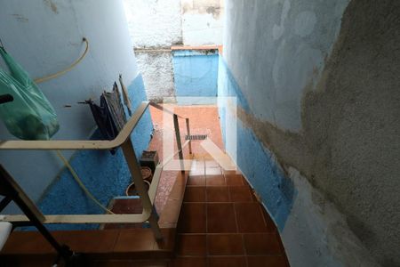 Casa à venda com 150m², 3 quartos e 4 vagasEscada