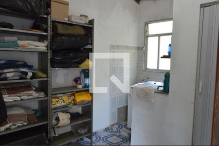 Casa de condomínio à venda com 276m², 3 quartos e 2 vagasÁrea de Serviço 