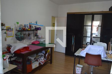 Casa de condomínio à venda com 276m², 3 quartos e 2 vagasQuarto 2