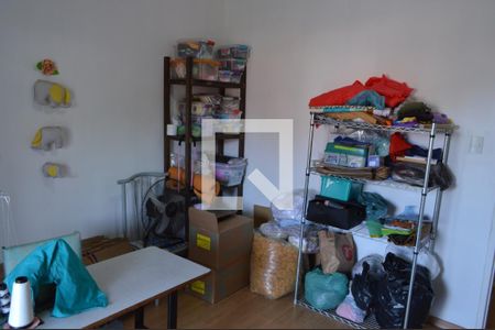 Casa de condomínio à venda com 276m², 3 quartos e 2 vagasQuarto 1