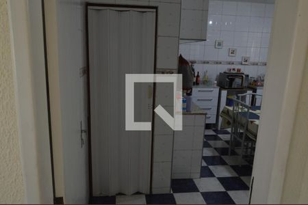 Casa de condomínio à venda com 276m², 3 quartos e 2 vagasDispensa 