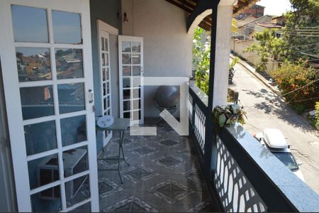 Casa de condomínio à venda com 276m², 3 quartos e 2 vagasVaranda dos Quartos 1 e 2 