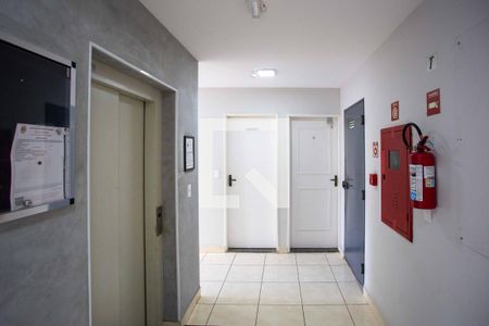 Apartamento à venda com 57m², 2 quartos e 1 vagaHall de entrada