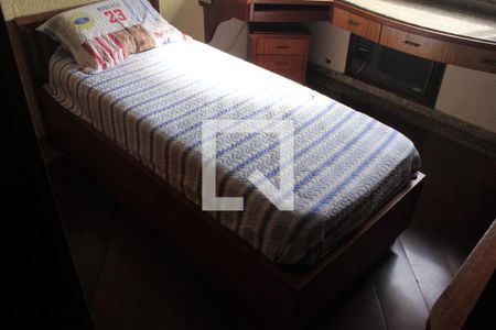 Casa à venda com 350m², 4 quartos e 6 vagasQuarto 2