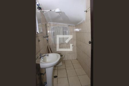 Casa à venda com 350m², 4 quartos e 6 vagasBanheiro da edícula