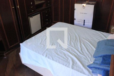 Casa à venda com 350m², 4 quartos e 6 vagasQuarto 3