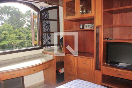 Casa à venda com 350m², 4 quartos e 6 vagasQuarto 2