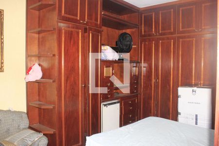 Casa à venda com 350m², 4 quartos e 6 vagasQuarto 3