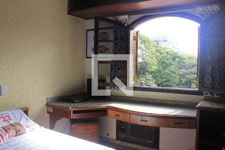 Casa à venda com 350m², 4 quartos e 6 vagasQuarto 2