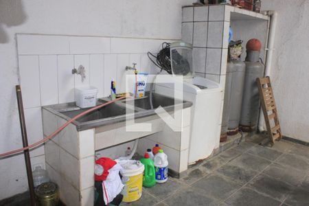 Casa à venda com 350m², 4 quartos e 6 vagasÁrea de Serviço