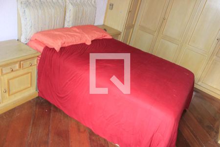 Casa à venda com 350m², 4 quartos e 6 vagasSuíte