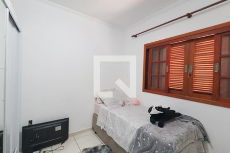 Casa à venda com 173m², 2 quartos e 2 vagasQuarto 2