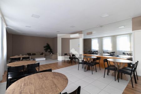 Apartamento à venda com 72m², 3 quartos e 1 vagaÁrea comum - Salão de festas