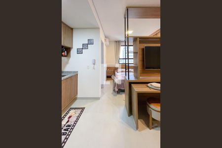 Studio para alugar com 25m², 1 quarto e 1 vaga Studio para alugar com 25m², 1 quarto e 1 vagaCozinha