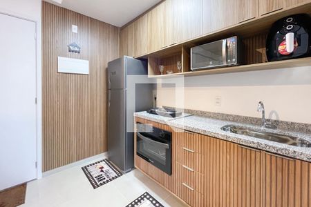 Studio para alugar com 25m², 1 quarto e 1 vaga Studio para alugar com 25m², 1 quarto e 1 vagaCozinha