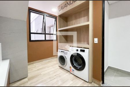 Studio para alugar com 25m², 1 quarto e 1 vaga Studio para alugar com 25m², 1 quarto e 1 vagaÁrea comum - Lavanderia