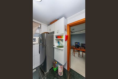 Apartamento à venda com 140m², 3 quartos e 1 vaga Apartamento à venda com 140m², 3 quartos e 1 vagaCozinha