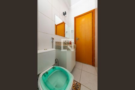 Apartamento à venda com 140m², 3 quartos e 1 vaga Apartamento à venda com 140m², 3 quartos e 1 vagaBanheiro Social 2