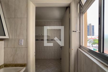 Apartamento à venda com 65m², 2 quartos e 1 vagaÁrea de Serviço