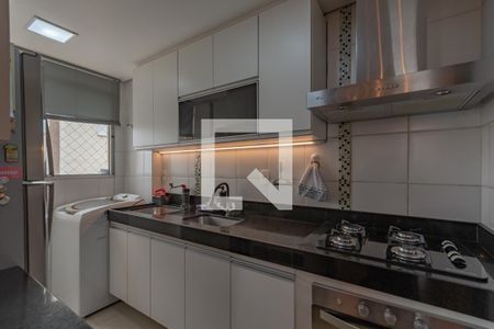 Apartamento à venda com 66m², 3 quartos e 2 vagas Apartamento à venda com 66m², 3 quartos e 2 vagasCozinha