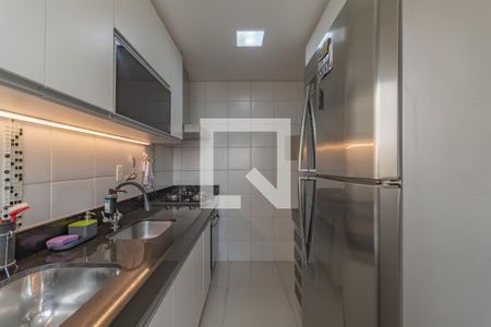 Apartamento à venda com 66m², 3 quartos e 2 vagas Apartamento à venda com 66m², 3 quartos e 2 vagasÁrea de Serviço
