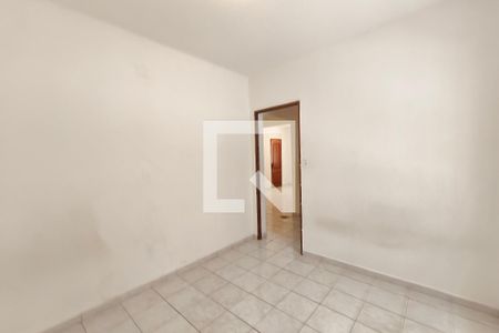 Quarto 2 de apartamento para alugar com 2 quartos, 80m² em Vila Marieta, Campinas
